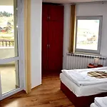 Family Daisy Hotel
