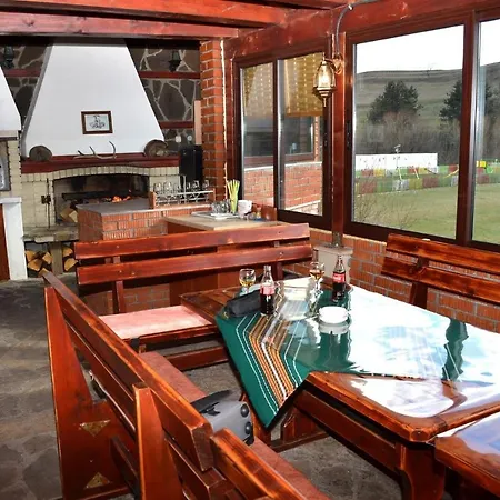 Family Daisy 2* Borino