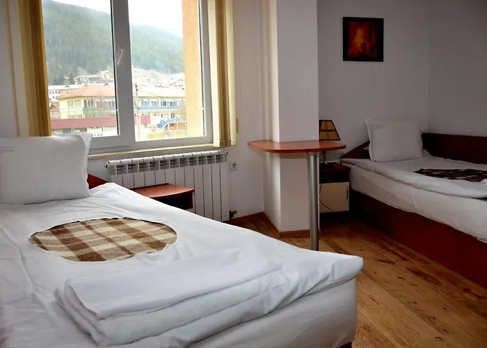 Family Daisy Hotel 2*