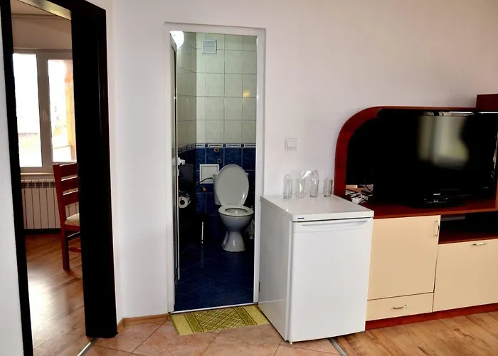 Family Daisy 2* Borino